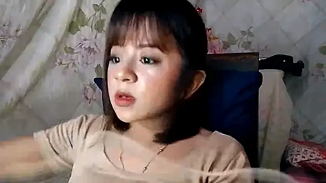 JulianeOstorga Chat XXX live
