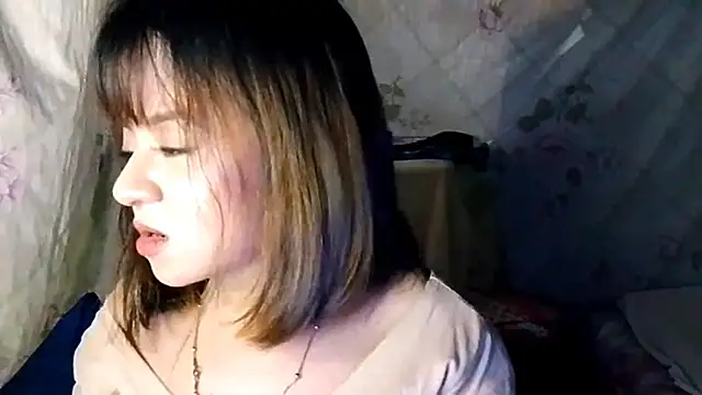 JulianeOstorga 即時 XXX 聊天