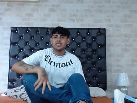 Show de Zayn_Blaze na webcam
