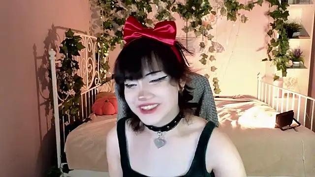 _Arlie_'s Live XXX Chat