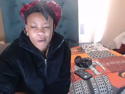 EssenceChubby Webcam show