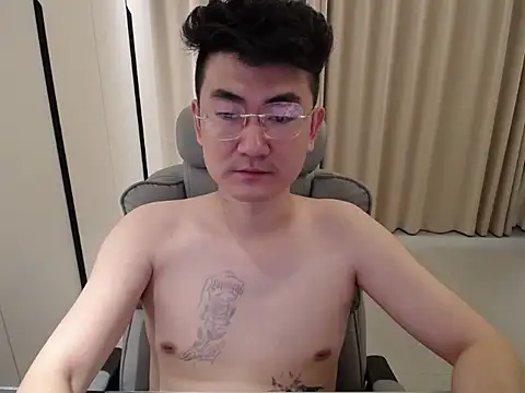 fan98766 网络视讯表演