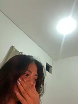 AsianBabyyy21 Pertunjukan Webcam