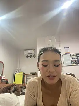 kayyanikaengcapa Pertunjukan Webcam