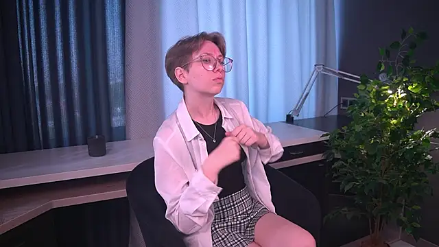 JulietaSthole's Live XXX Chat