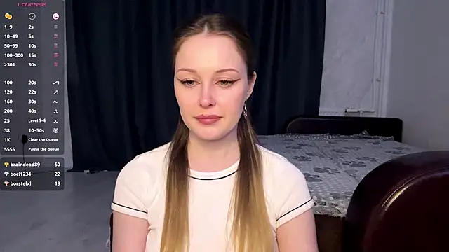 MarryFerarri live XXX chat