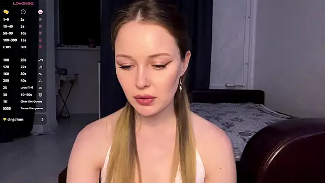 MarryFerarri Live XXX-Chat