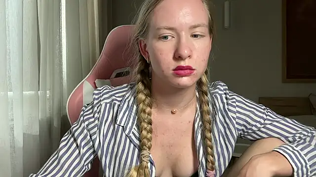Webkamerová show DarimBlondie