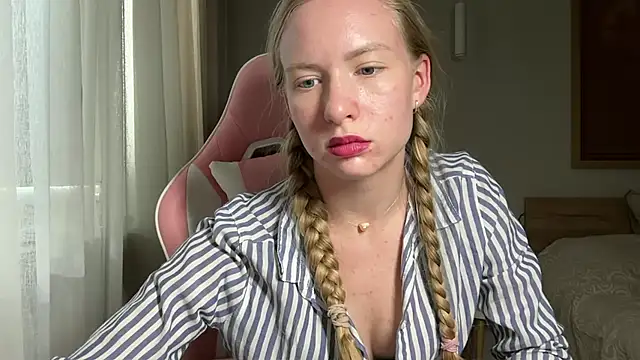 צ'אט XXX בשידור חי של DarimBlondie