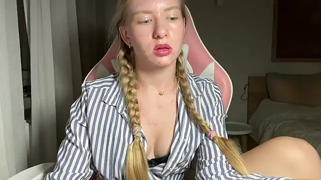 Webkamerová show DarimBlondie