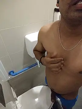 הופעת וובקאם של santhoshsp22