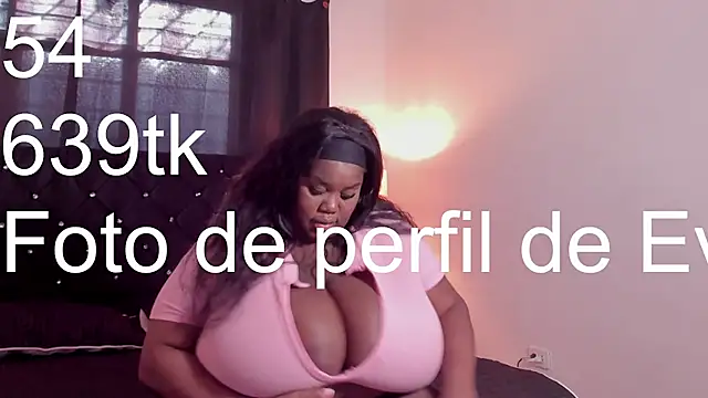 Chatroom XXX en direct de EvelynBlak1