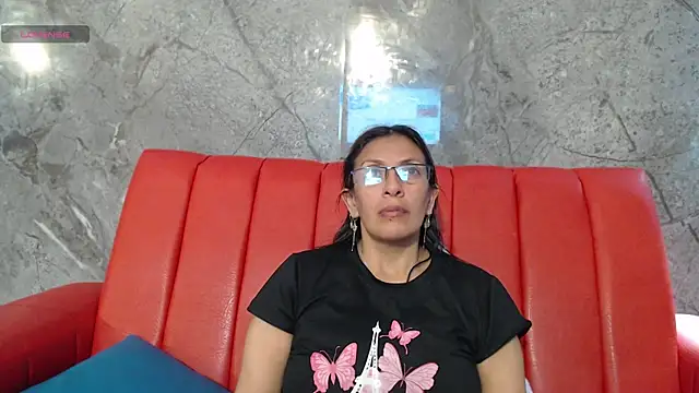 sami29_'s Webcam Show