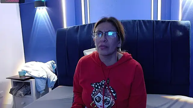 sami29_ Live XXX-chat