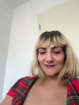 I_amKatarina's Live XXX Chat