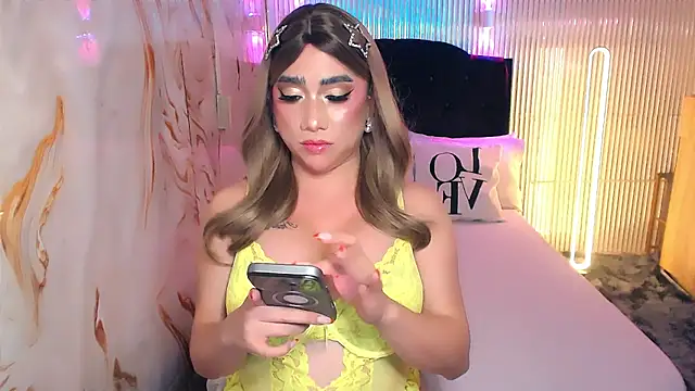 TsLovelyCock 在線直播表演