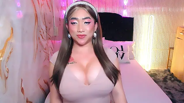 TsLovelyCock Pertunjukan Webcam