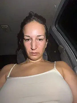 lucia_1988 Chat XXX in diretta