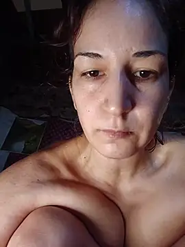Czat XXX na żywo – lucysweet2026