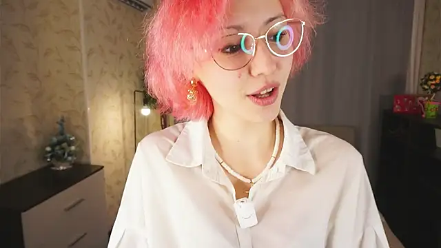 ErmelindaRottner's Live XXX Chat