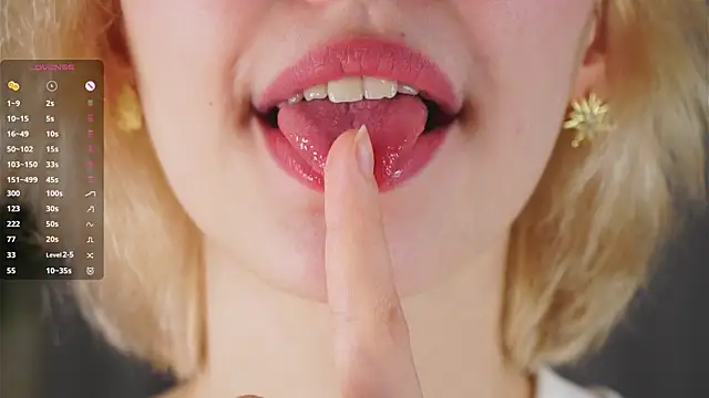 ErmelindaRottner's Live XXX Chat