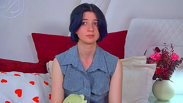 AnneAvelin Chat XXX in diretta