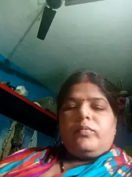 Webkamerová show hot_bhabi1