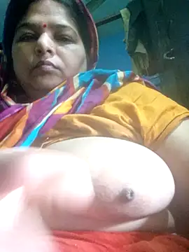 Webkamerová show hot_bhabi1