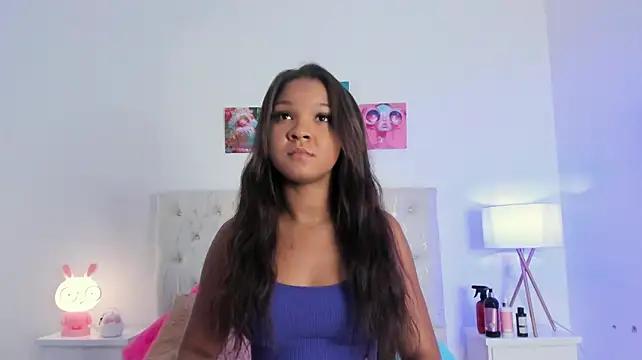 leana_lovings1 Adlı Modelin Canlı XXX Sohbeti