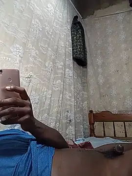 Show de Sexboi254 na webcam
