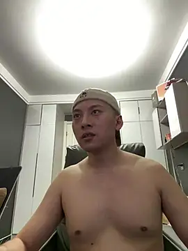 yichen008 在線直播表演