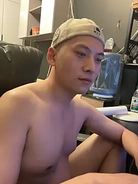 yichen008 在線直播表演