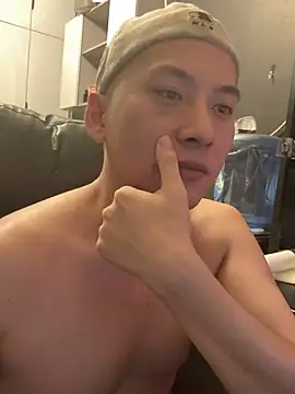 yichen008 网络视讯表演