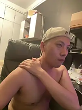 yichen008 网络视讯表演
