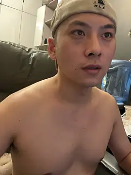 Show modela yichen008 na web-kameri