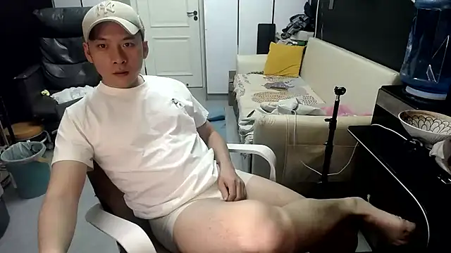 yichen008 在線直播表演