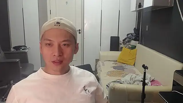 yichen008 Show Webcam