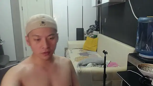 yichen008 Show Webcam