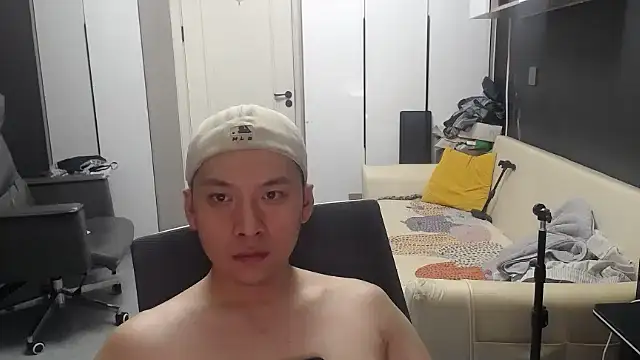 yichen008 网络视讯表演