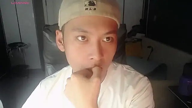 yichen008 Show Webcam