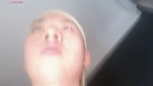yichen008 Webcam Show