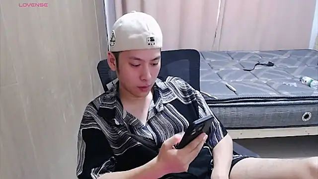 yichen008 Show Webcam