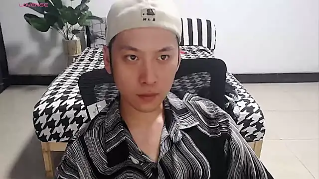 yichen008 Adlı Modelin Web Kamerası Şovu