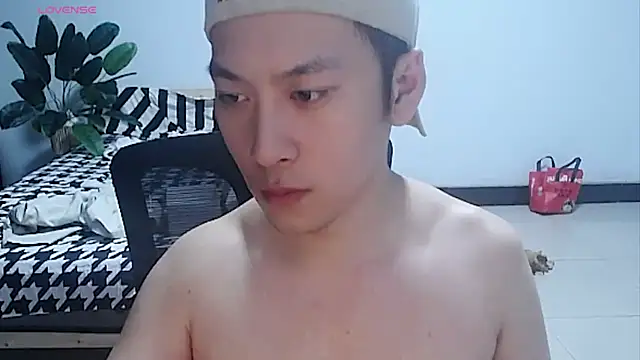 yichen008's Webcam Show
