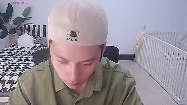 yichen008 网络视讯表演