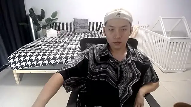 yichen008 网络视讯表演