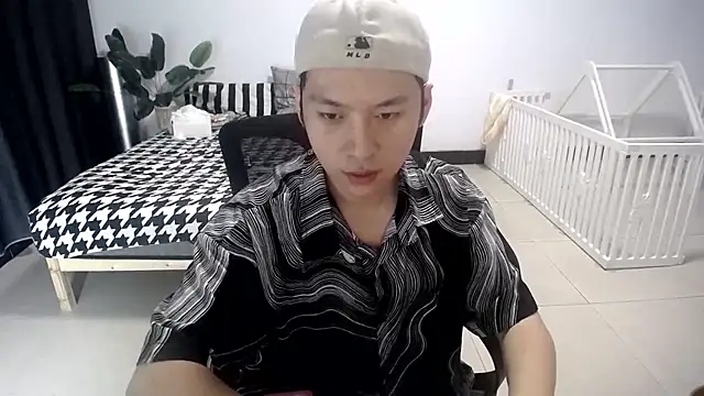 yichen008 网络视讯表演