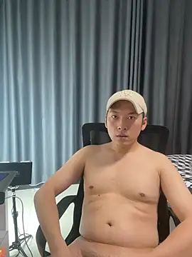 yichen008 在線直播表演