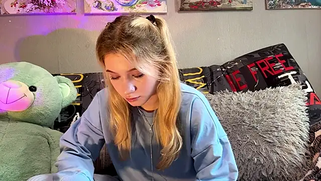 EarlineStrojnys Webcam-Show