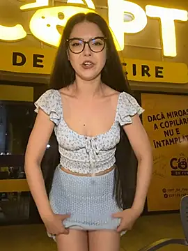 Show de KaylaLewyss na webcam